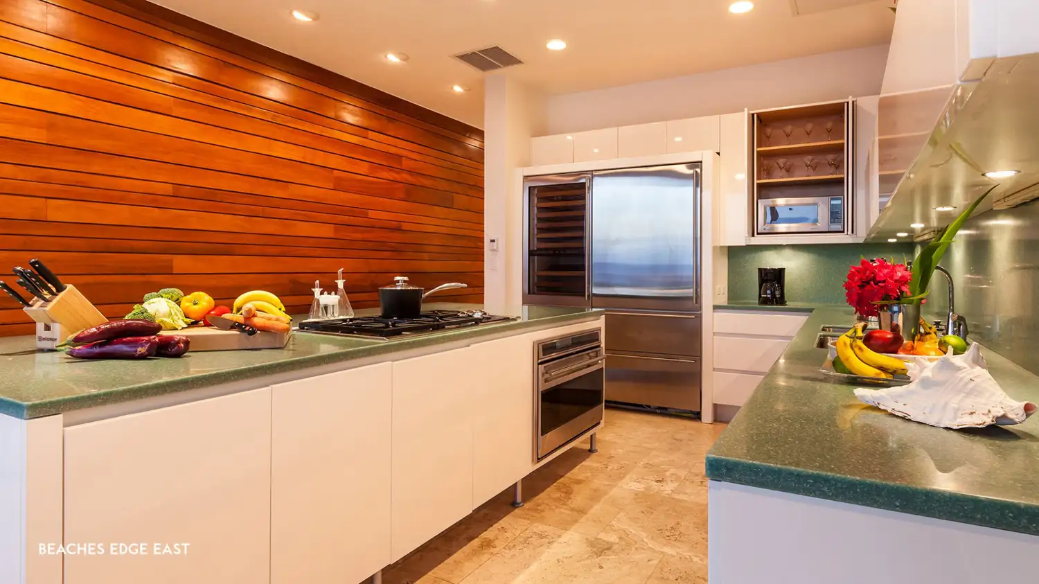 Beaches Edge Luxury Villa photo 9