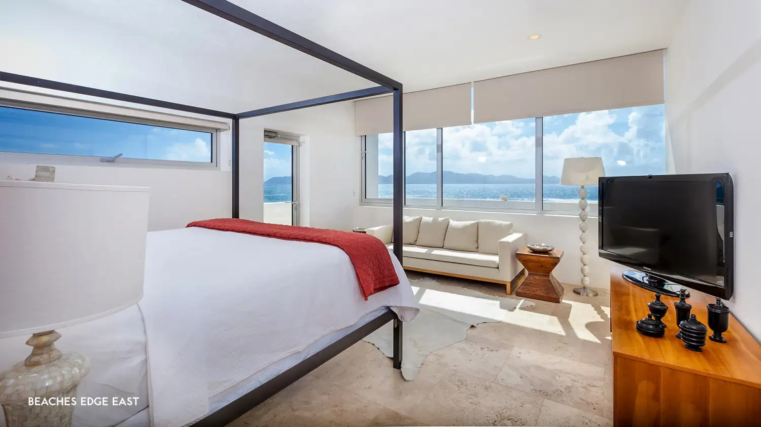 Beaches Edge Luxury Villa photo 14