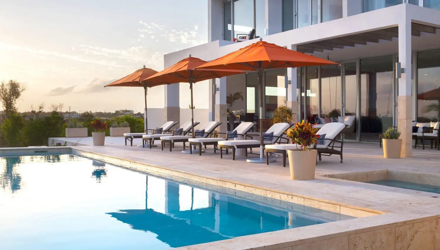 Champagne Shores Oceanfront Villa photo 14