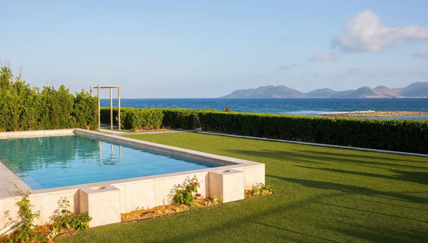 Champagne Shores Oceanfront Villa photo 15