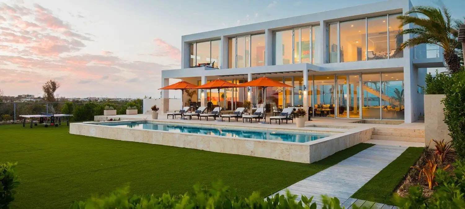 Champagne Shores Oceanfront Villa photo 18