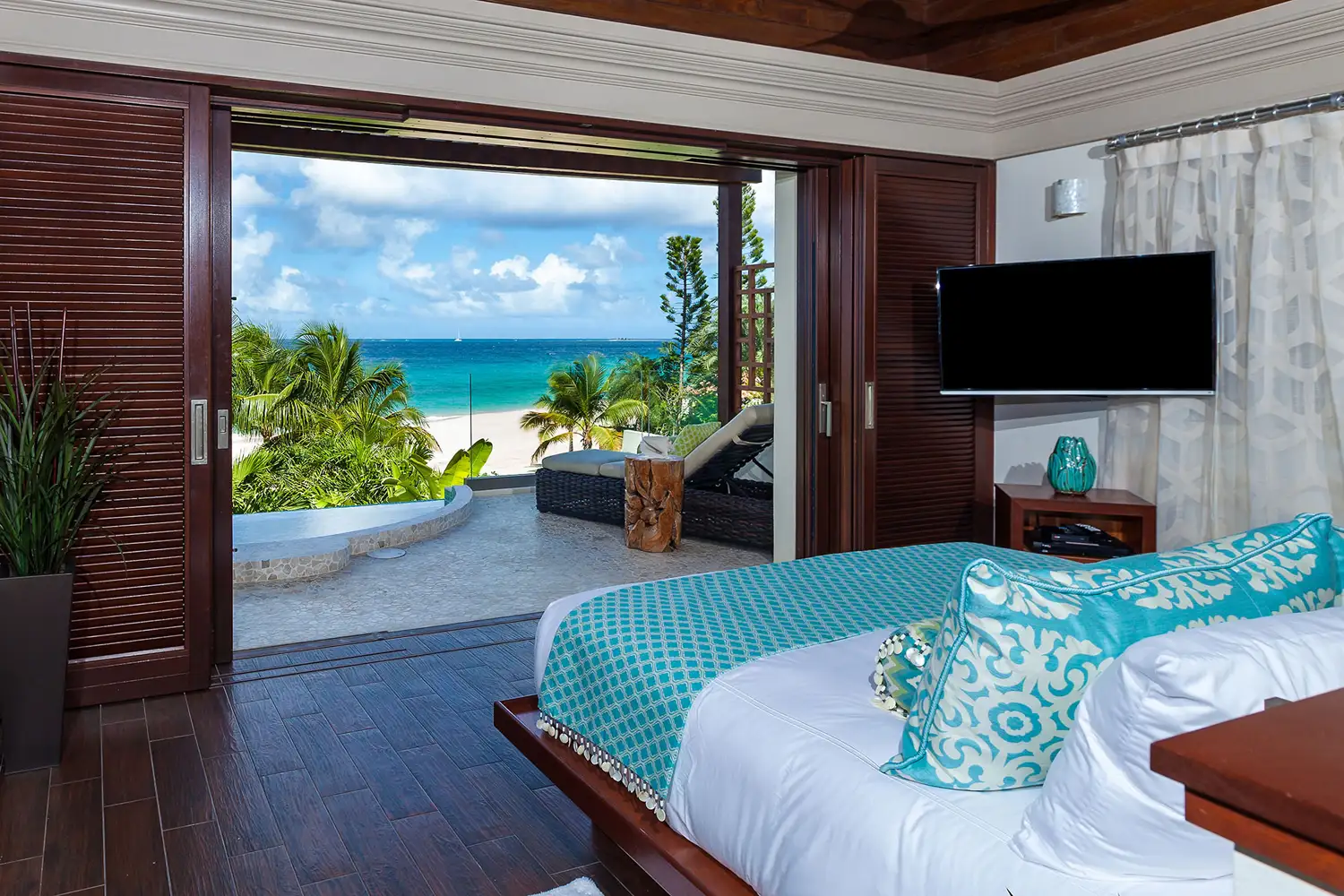 Nevaeh Villa photo 39