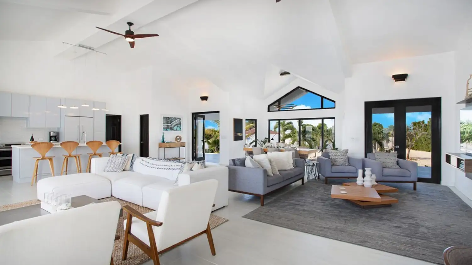Pelican Villa Luxury Retreat photo 14